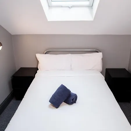 بيت شباب The Dawson